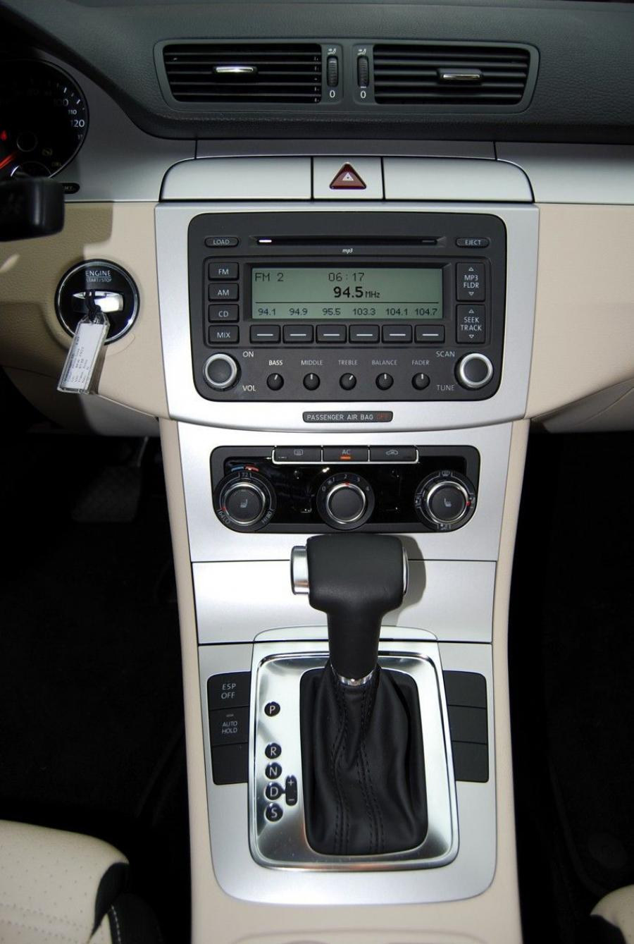  Volkswagen Passat CC 2008 года  (фото 86 из 121)
